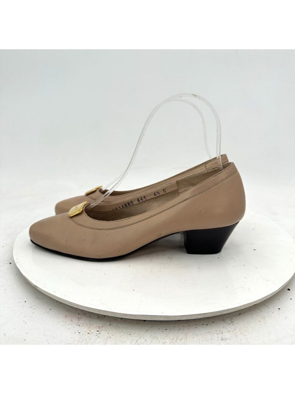 Salvatore Ferragamo Women Size 4.5C Taupe Gold-Ornament Pumps - Picture 1 of 11